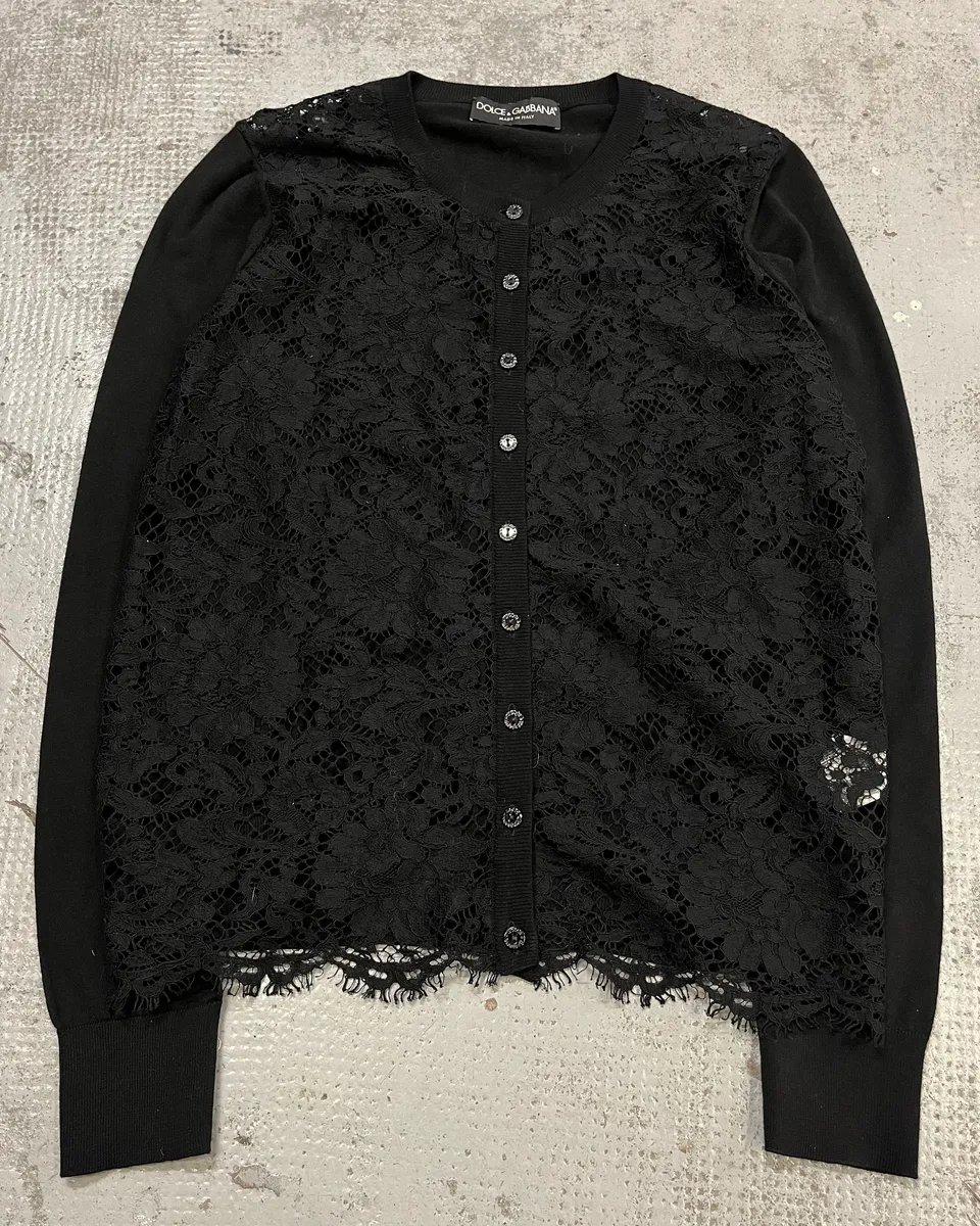 2010s Dolce & Gabbana Black Wool Lace Cardigan - Image 4