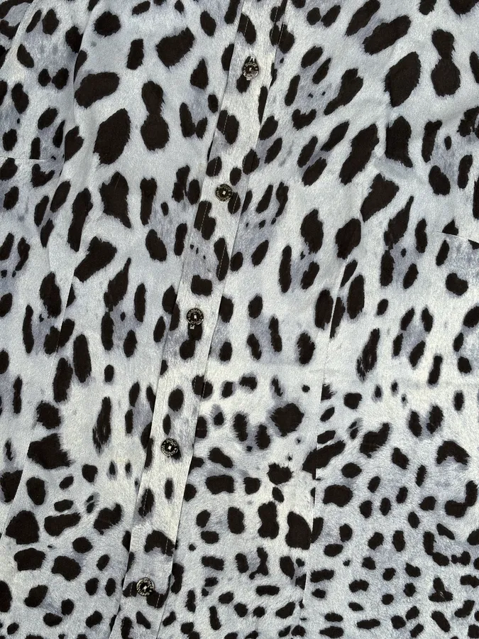 2010s Dolce & Gabbana Blue Leopard Print Silk Shirt - Image 10