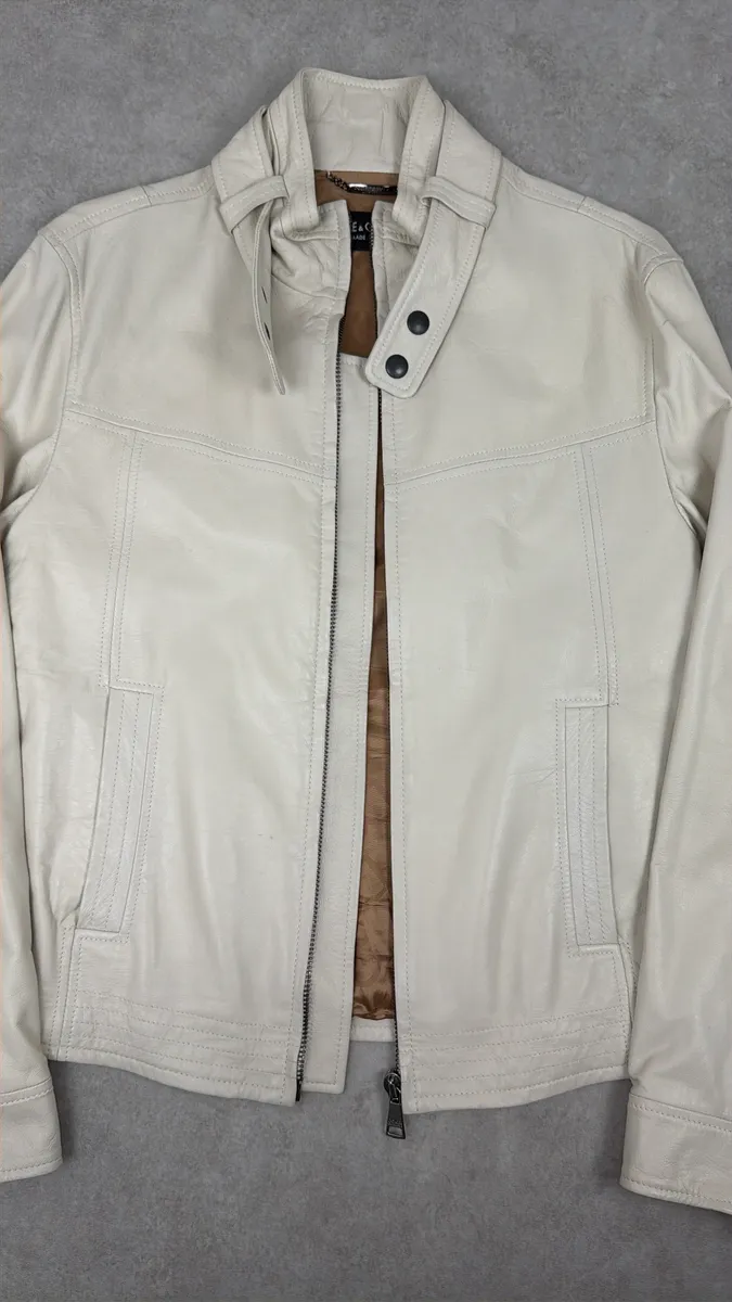 2010s Dolce & Gabbana Creamy White Beige Leather Jacket - Image 6