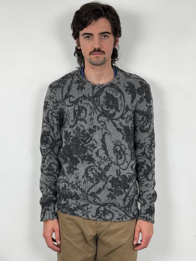 2010s Dolce & Gabbana Floral Grey Wool Sweater - Image 2