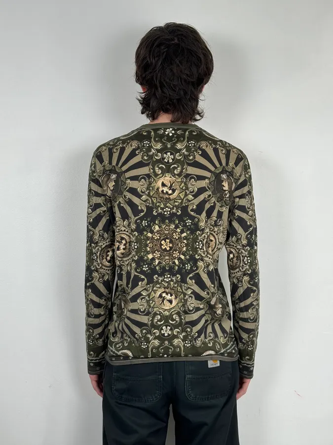 2010s Dolce & Gabbana Green Fantasy World Henley Longsleeve - Image 3