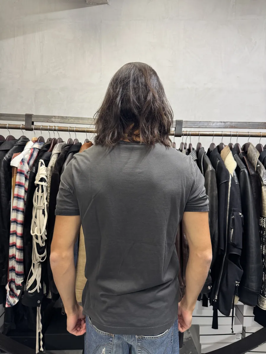 2010s Dolce & Gabbana Grey Gun T-Shirt - Image 3