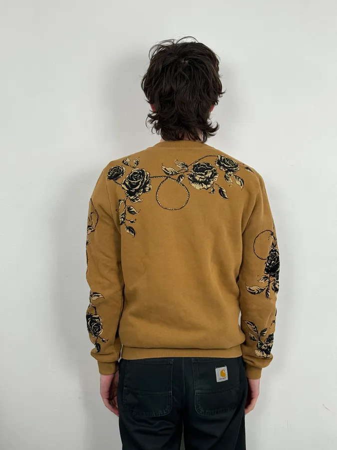 2010s Dolce & Gabbana Mustard Embroidered Black Abstract Crewneck Sweater - Image 3