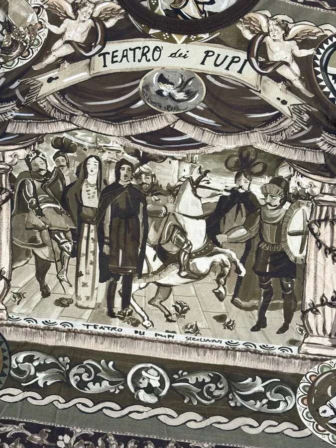 2010s Dolce & Gabbana Teatro Della Puppets T-Shirt - Image 7