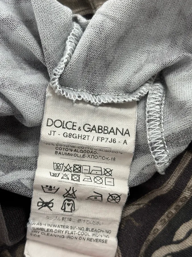 2010s Dolce & Gabbana Teatro Della Puppets T-Shirt - Image 9