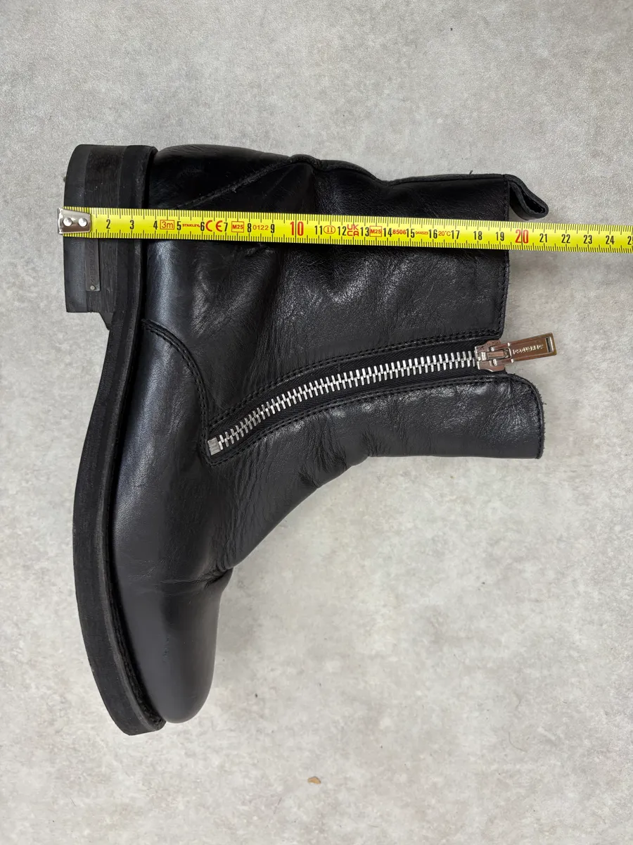 2010s Dsquared2 Black Side Zips Leather Boots - Image 10