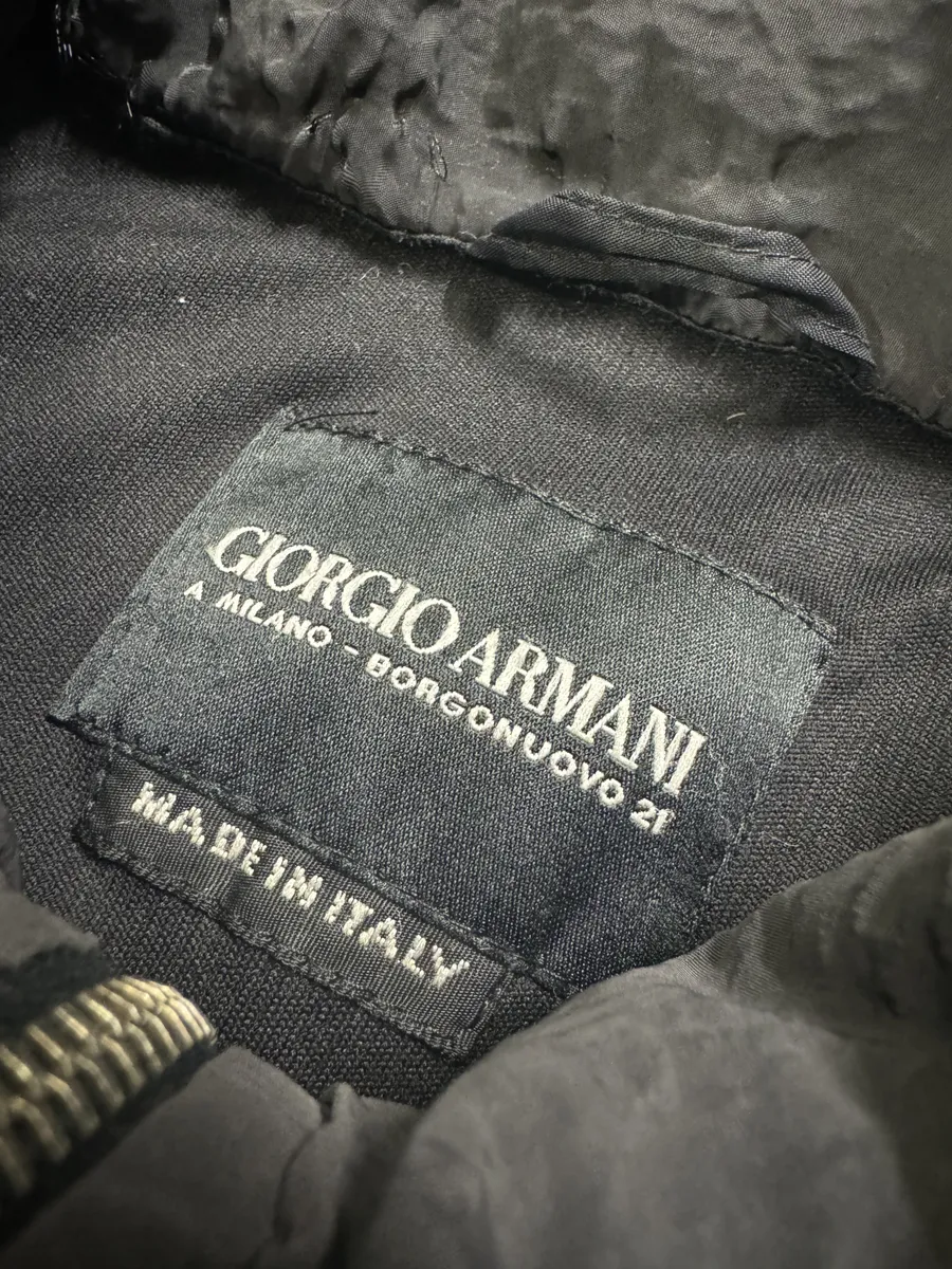 2010s Giorgio Armani Black Plissed Light Jacket - Image 13