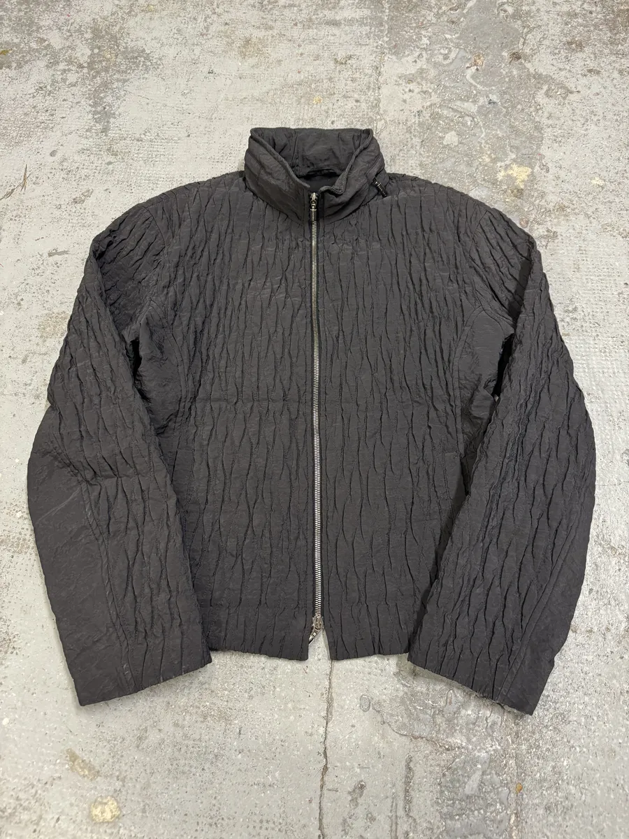 2010s Giorgio Armani Black Plissed Light Jacket - Image 2