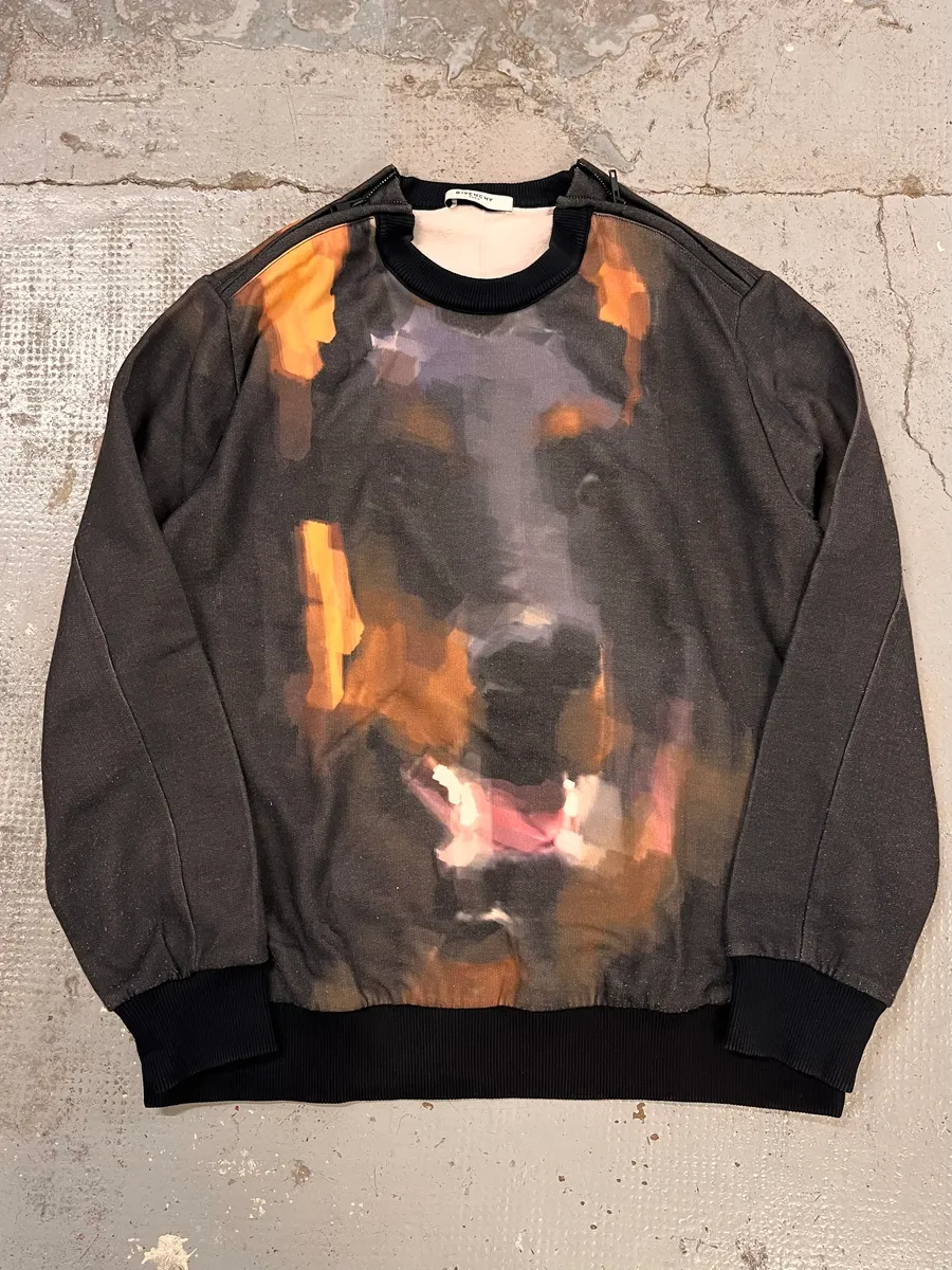 2010s Givenchy Doberman Paint Effect Black Sweater - Image 4