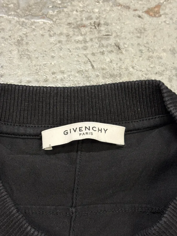 2010s Givenchy Naked Women Dynastie Black T-Shirt by Riccardo Tisci - Image 7