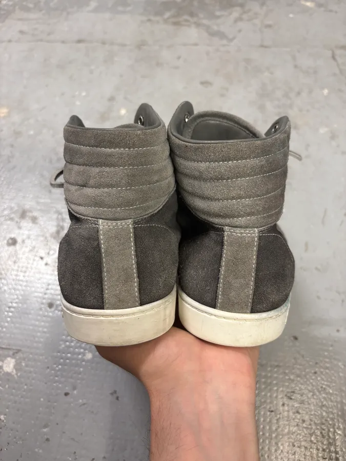 2010s Gucci Eyed Grey Suede Leather High Sneakers - Image 7