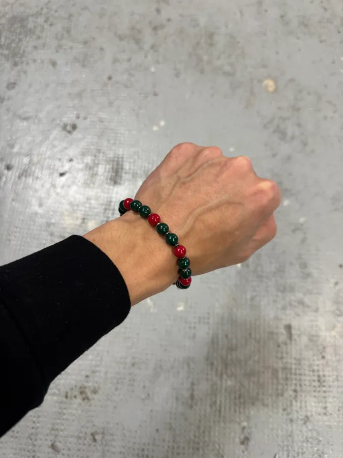 2010s Gucci Red & Green Wood Beaded Adjustable Closure Bracelet