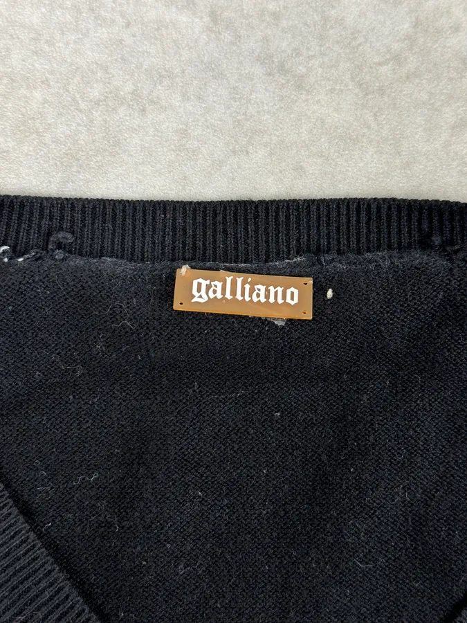 2010s John Galliano Black Eroded White Irregular V Neck Sweater - Image 8