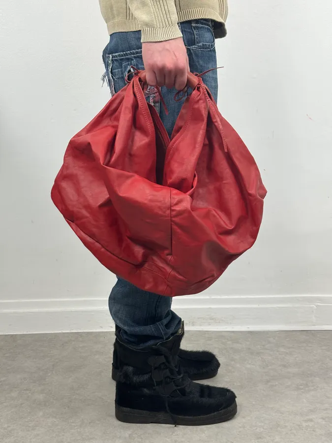 2010s Maison Margiela Red Leather Contemporary Handle Bag - Image 2