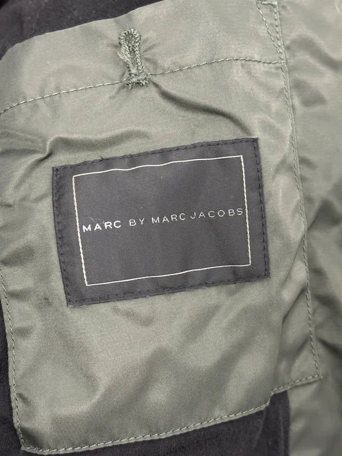 2010s Marc Jacobs Olive Quilted Nylon Bomber Jacket - Image 10