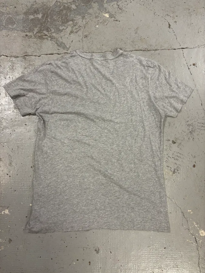 2010s Pierre Balmain Angels V-Neck Grey T-Shirt - Image 6