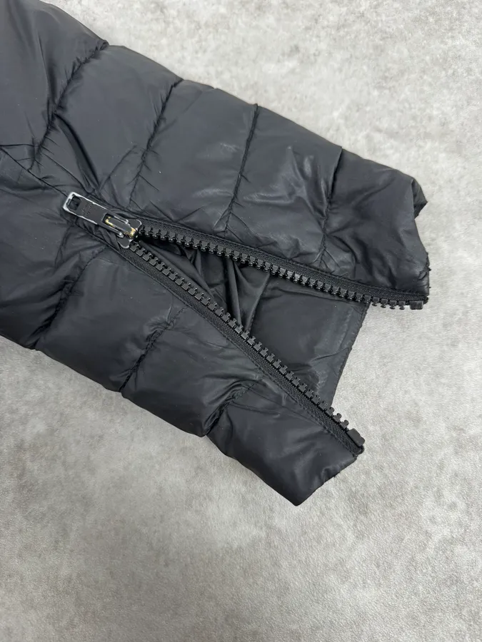 2010s Prada Dark Grey Puffer Jacket - Image 11