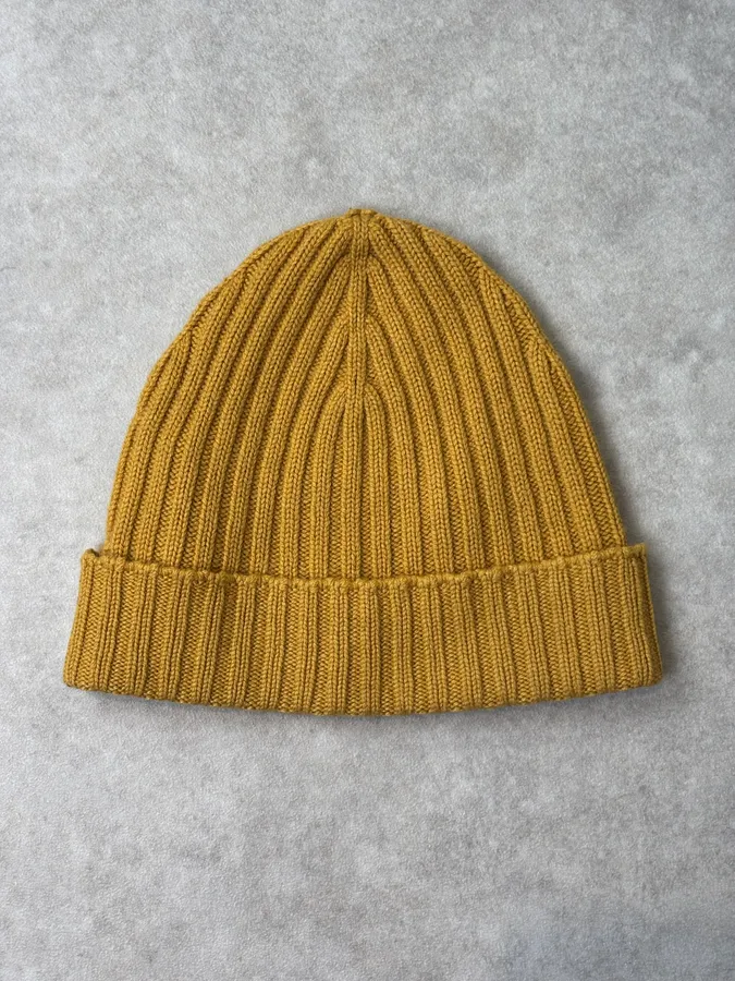 2010s Prada Yellow Cashmere Beanie - Image 4