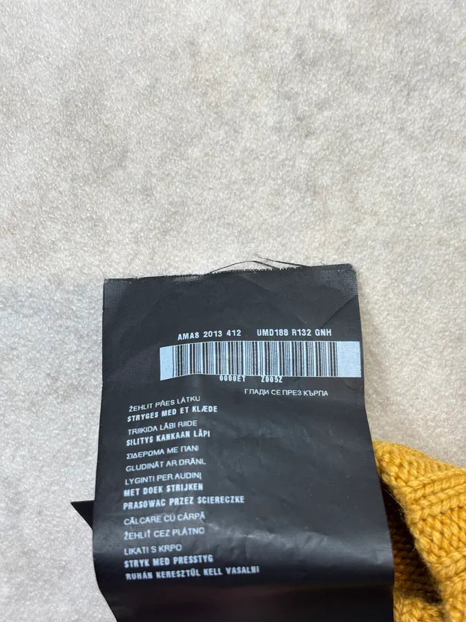 2010s Prada Yellow Cashmere Beanie - Image 9