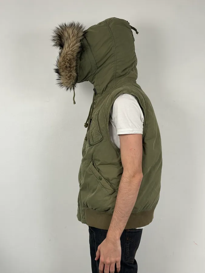 2010s Ralph Lauren Khaki Removable Fur-Lined Vest - Image 3