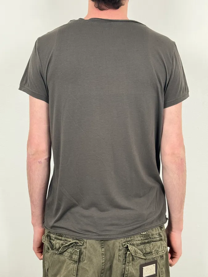 2010s Ralph Lauren Leopard Charcoal Grey Cotton T-Shirt - Image 3