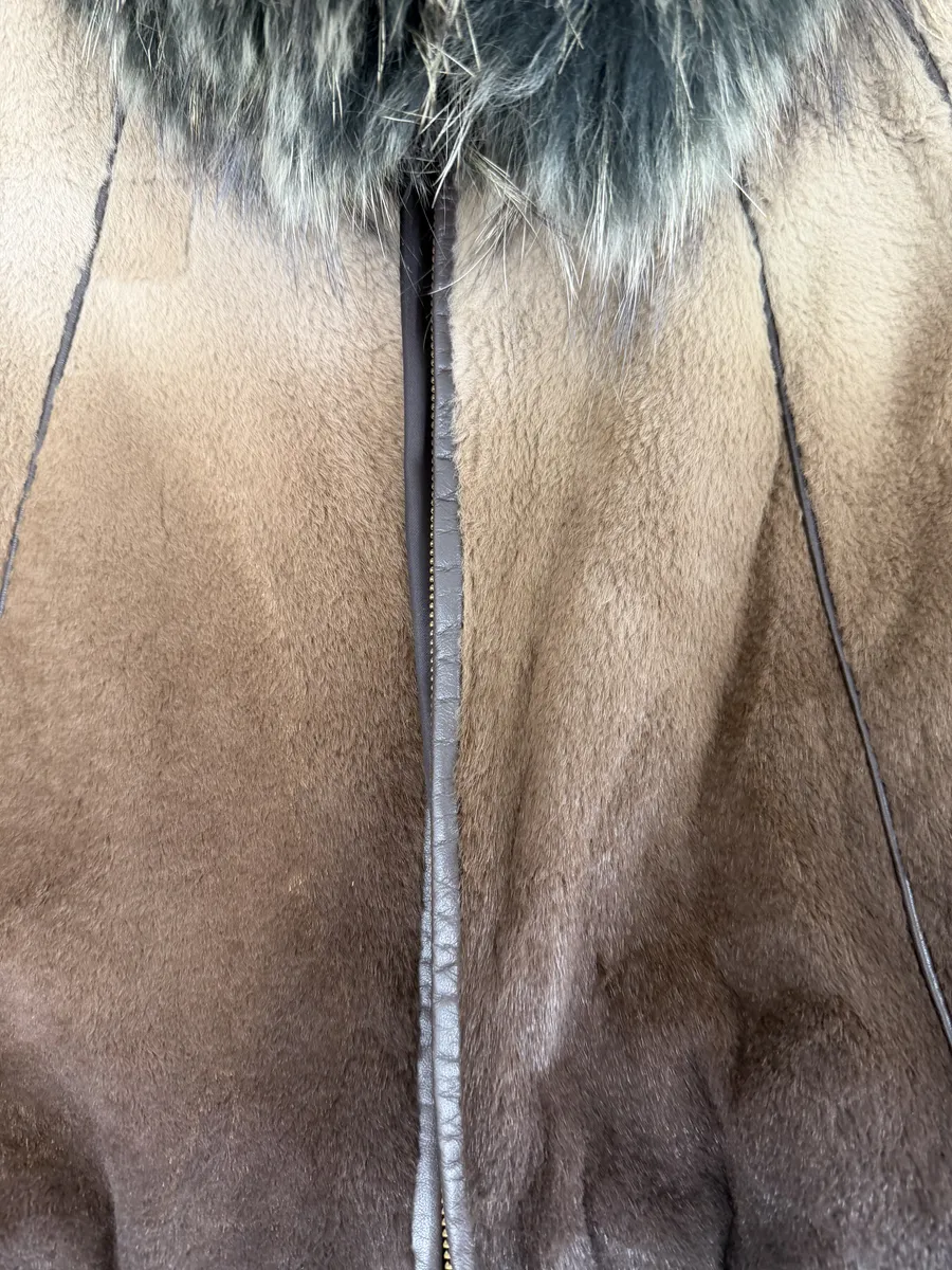 2010s Roberto Cavalli Gradient Leather Bomber Jacket with Faux Fur Collar - Image 11