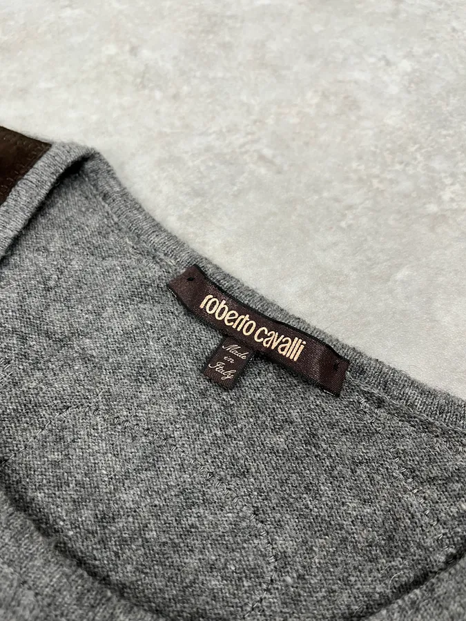 2010s Roberto Cavalli Grey & Brown Skeleton Relief Sweater - Image 7