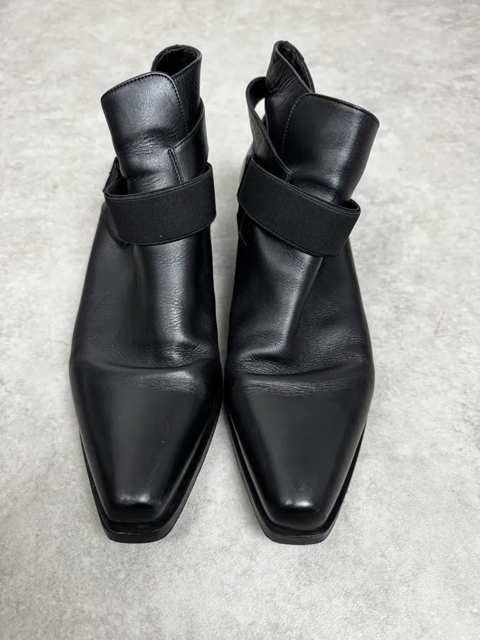 2010s Roberto Cavalli Premium Black Leather Boots - Image 3