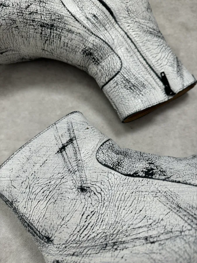2012 Maison Margiela x H&M Chelsea White Painted Leather Boots Painted - Image 5