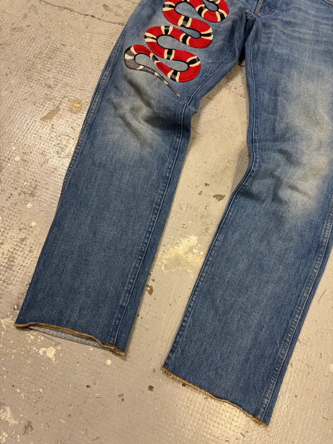 2016 Gucci Snake Emboired Denim Jeans - Image 6