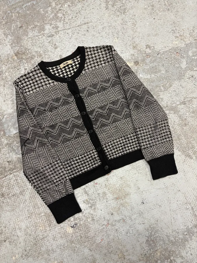 Acne Studios Light Minimalistic Patterned White Cardigan - Image 4