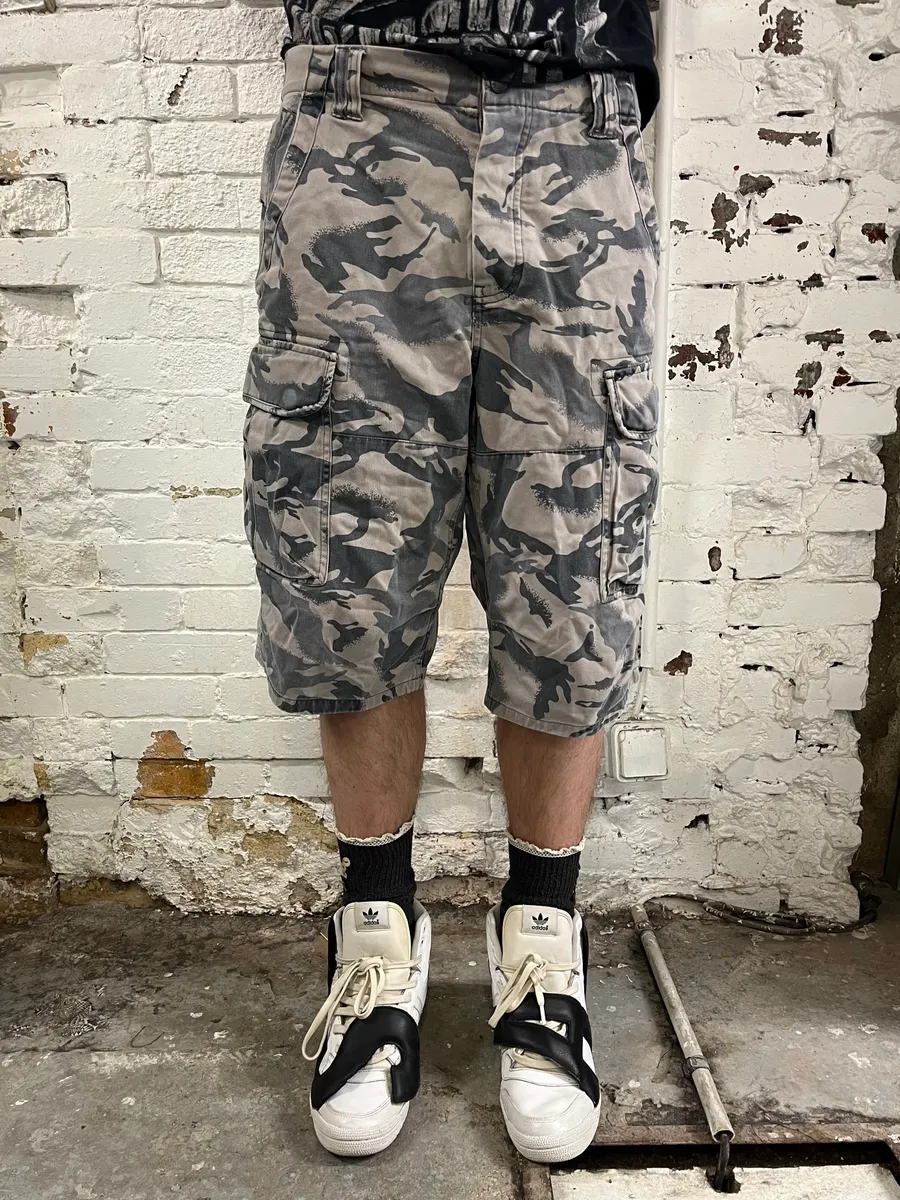 Armani Cargo Grey Camo Shorts - Image 3