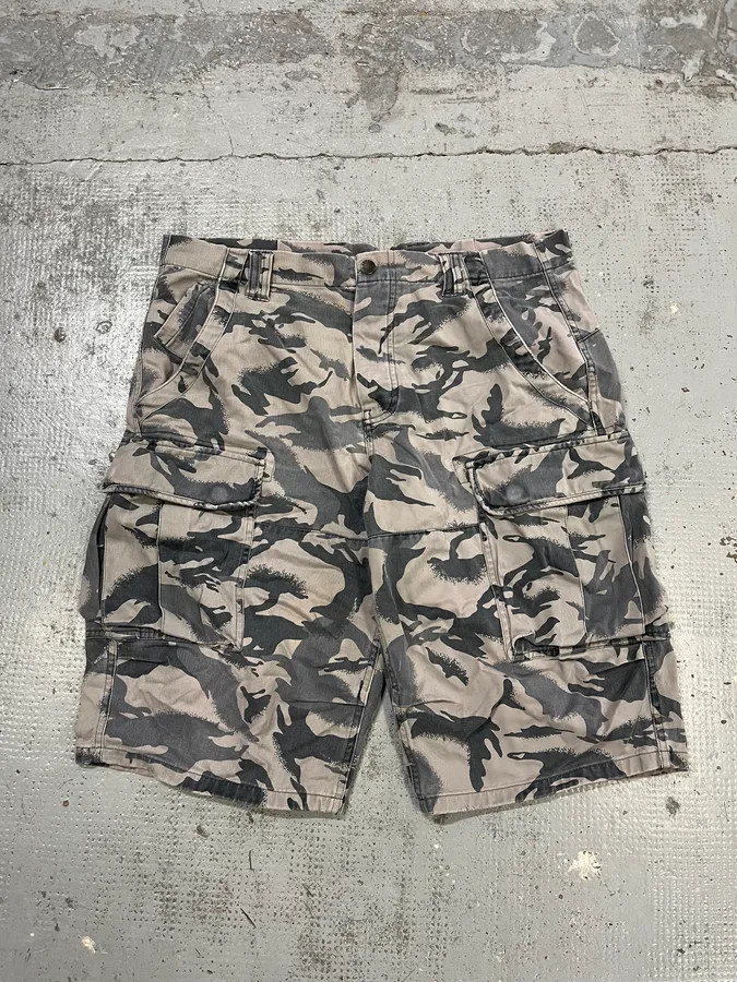 Armani Cargo Grey Camo Shorts - Image 4