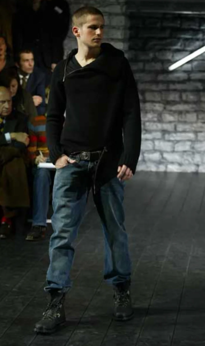 AW03 Dolce & Gabbana Tornado Zip Turtleneck Beige (S) - Image 2