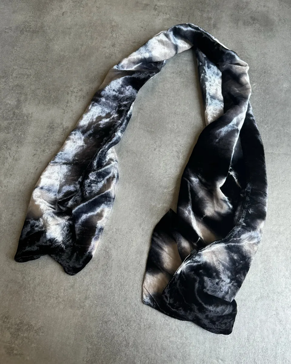 AW1994 Emporio Armani Galaxy Velvet Scarf - Image 7