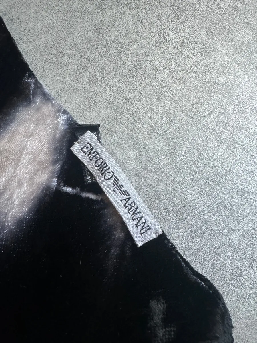 AW1994 Emporio Armani Galaxy Velvet Scarf - Image 9