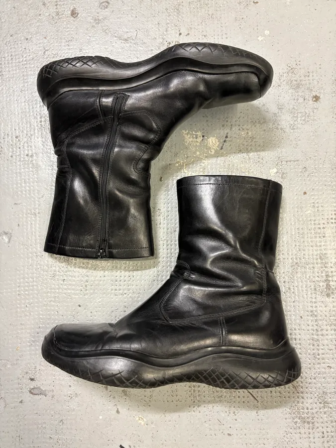 AW1999 Prada Black Leather Chelsea Vibram Boots - Image 3
