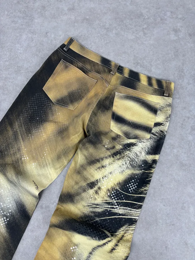 AW2000 Roberto Cavalli Gold Denim Tiger Jeans - Image 7