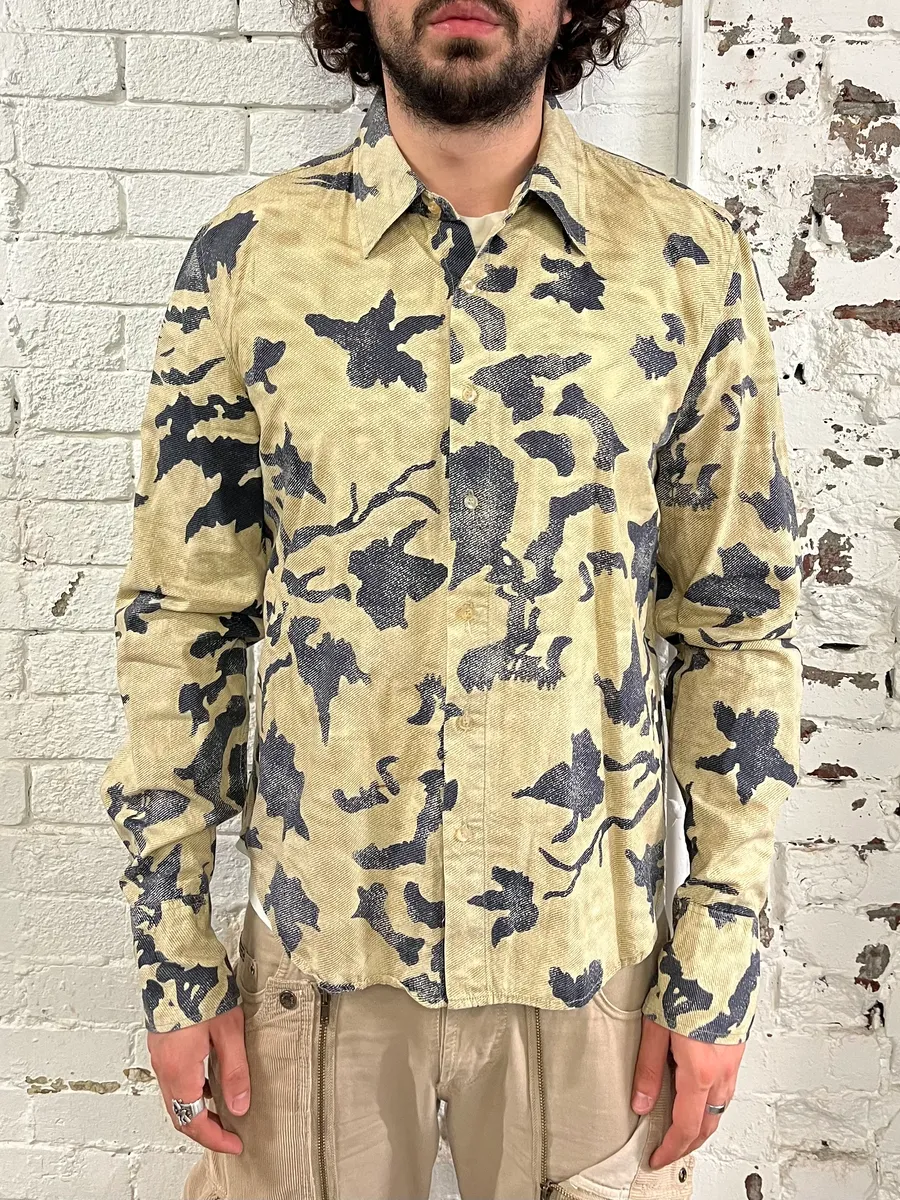 AW2001/02 Roberto Cavalli Brown Peace Camouflage Shirt - Image 2