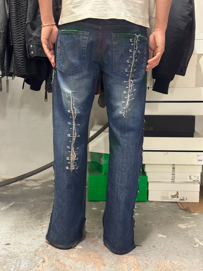 AW2001 Dolce & Gabbana Pins Blue Faded Denim Jeans - Image 7