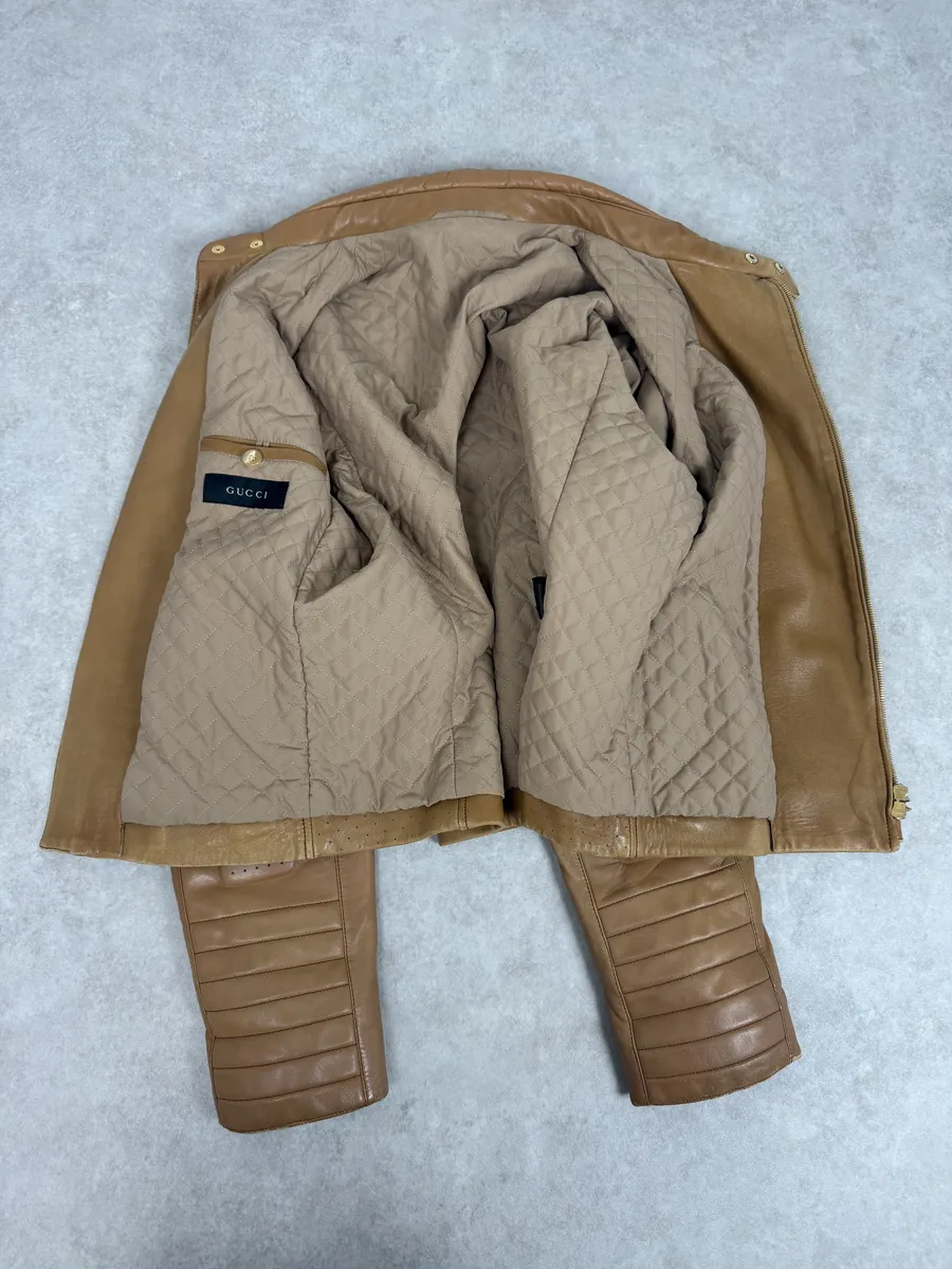 AW2001 Gucci Beige Paded Leither Biker Jacket by Tom Ford - Image 6