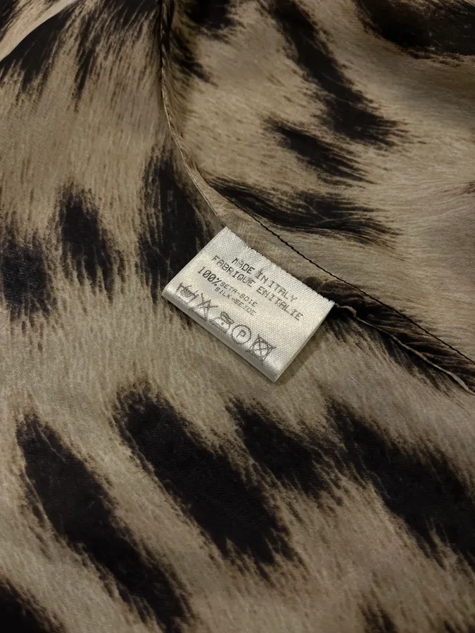 AW2001 Roberto Cavalli Black Silk Leopard Print Shirt - Image 10