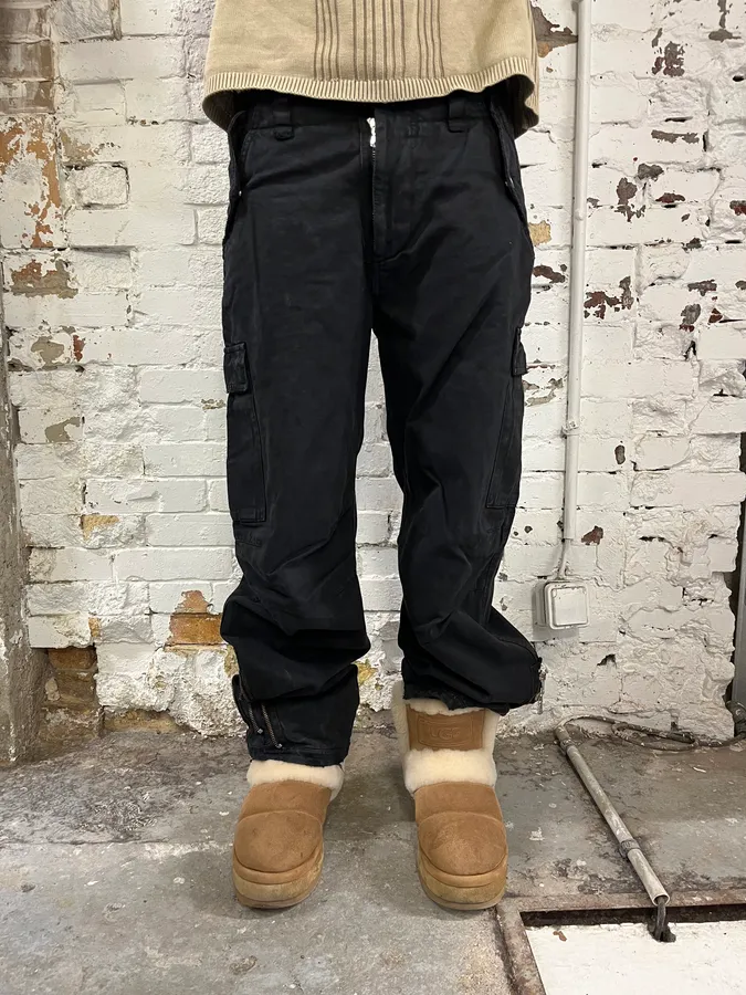 AW2002 Dolce & Gabbana Black Dual Zip Cuffs Cargo Pants - Image 2