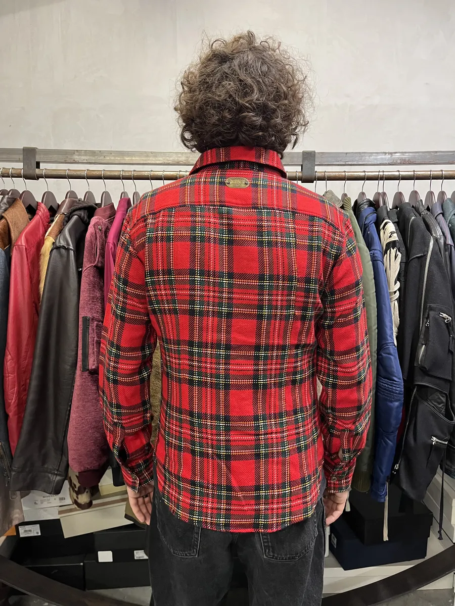 AW2002 Dolce & Gabbana Checkered Wool Red Shirt - Image 4