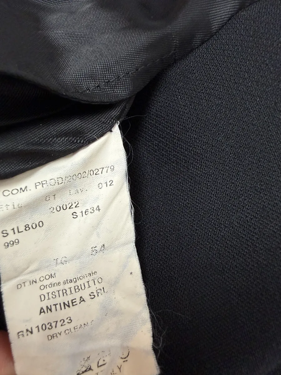 AW2002 Emporio Armani Premium Black Wool Trench Coat - Image 9