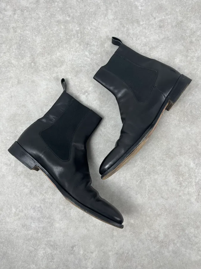 AW2002 Gucci Black Minimalist Leather Boots - Image 5