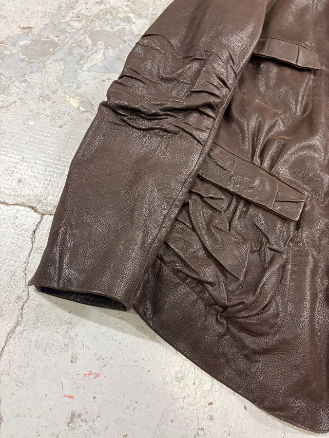 AW2002 Marithé + François Girbaud Pleats Brown Leather Avant-Garde Blazer Jacket - Image 8