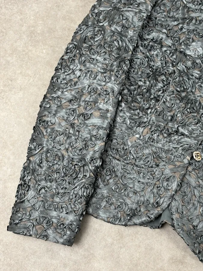 AW2003 Armani Collezioni Grey Royal Floral Asymmetrical Jacket - Image 8