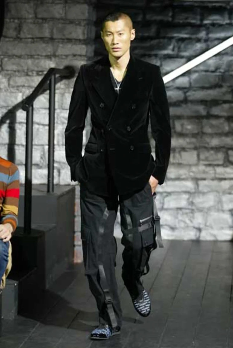 AW2003 Dolce & Gabbana Black Cargo Bondage Military Pants - Image 2