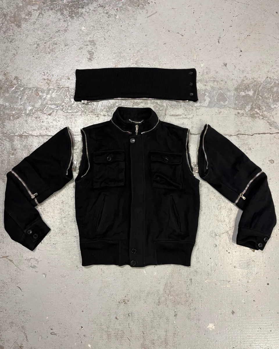 AW2003 Dolce & Gabbana Black Nylon Detachable Sleeve Bomber Jacket - Image 3